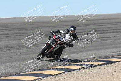 media/Oct-13-2025-Moto Forza (Mon) [[a66d839500]]/4-C Group/Session 2 (Bowl)/